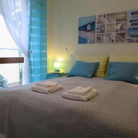Sea Life Apartment Rewal Kültér fotó
